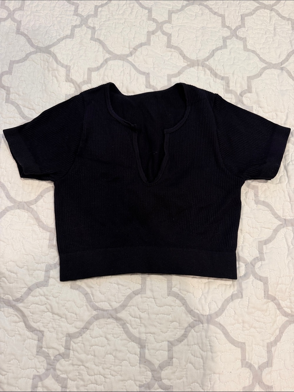 Women's Black Ribbed Notch-Neck Crop Top